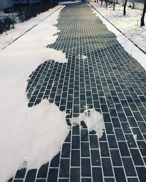 Укладка тротуарной плитки зимой - новости Монолит-Т